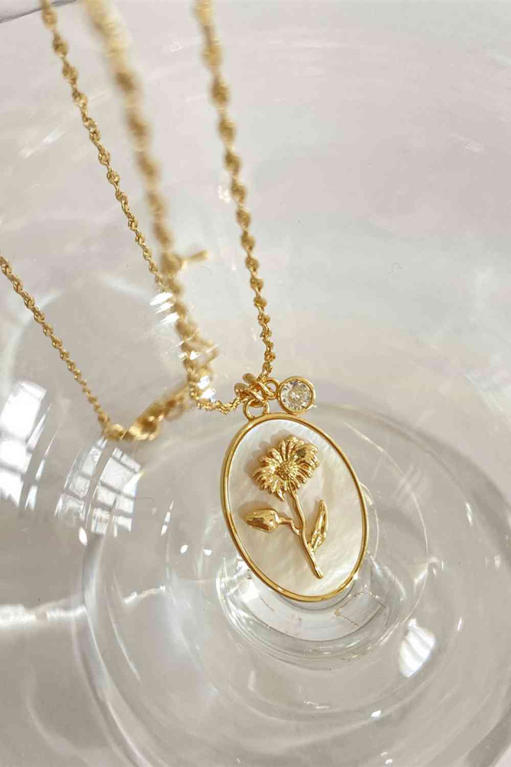 Flower Shell Pendant Copper Necklace - WAZKA