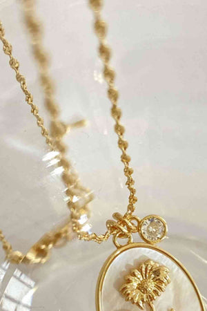 Flower Shell Pendant Copper Necklace - WAZKA